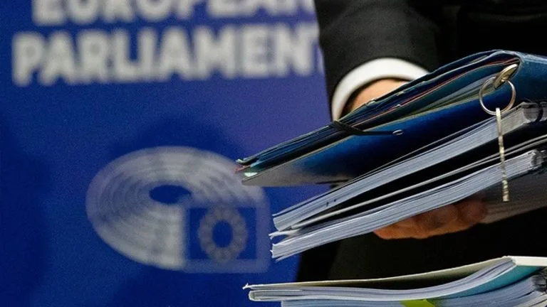 أعباء مالية كبيرة على إعادة هيكلة البنوك الأوروبية.. مليارات لإنهاء الاتفاقيات. أعباء مالية كبيرة على إعادة هيكلة البنوك الأوروبية.. مليارات لإنهاء الاتفاقيات.