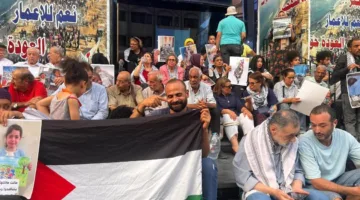 بمشاركة علم فلسطين وخريطتها: وقفة احتجاجية أمام نقابة الصحفيين احتجاجًا على الحصار والإبادة في غزة