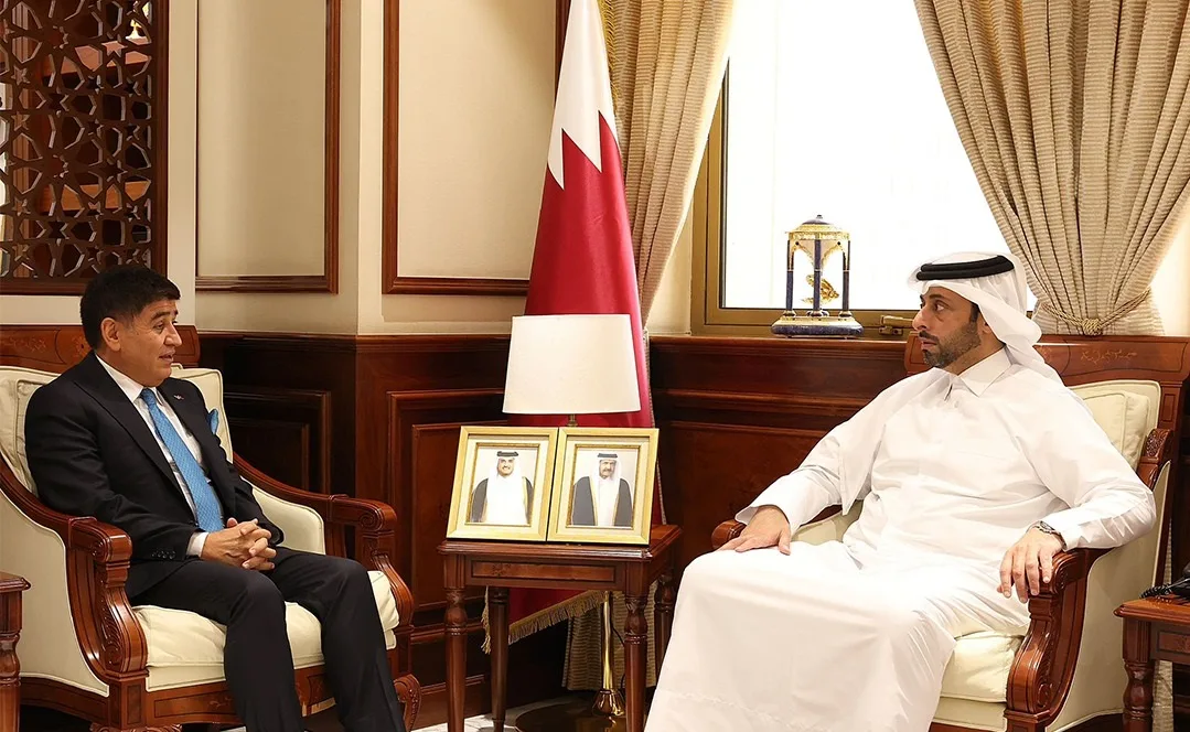 وزير البلدية يناقش مع السفير التركي أوجه التعاون بين الدولتين وزير البلدية يناقش مع السفير التركي أوجه التعاون بين الدولتين