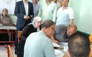 وكيل وزارة التعليم في كفر الشيخ يوصي بالحرص في تصحيح امتحانات الشهادة الإعدادية