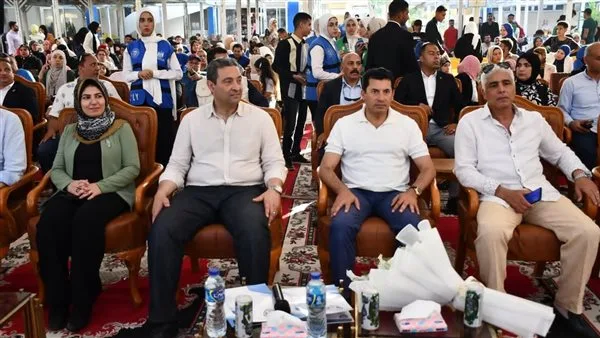 وزير الشباب ومحافظ دمياط يحضران جلسة برلمانية لشباب البرلمان والطلائع وزير الشباب ومحافظ دمياط يحضران جلسة برلمانية لشباب البرلمان والطلائع