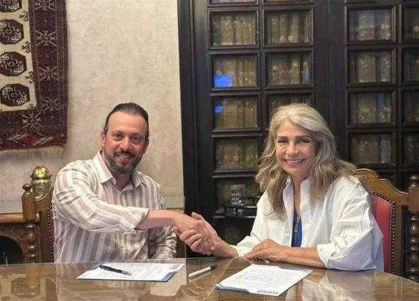 بعد تألقها في موسم دراما رمضان 2025.. سوسن بدر توقع عقداً مع عمل فني جديد بعد تألقها في موسم دراما رمضان 2025.. سوسن بدر توقع عقداً مع عمل فني جديد