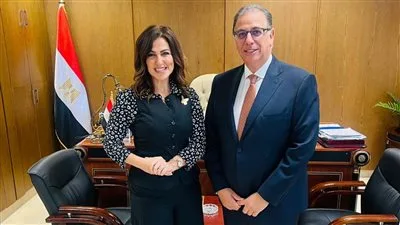 دينا عبد الكريم تجتمع مع نائب وزير الخارجية تحضيرًا لجولة مهمة لإرساء قواعد «الجبهة الوطنية» للمصريين في الخارج. دينا عبد الكريم تجتمع مع نائب وزير الخارجية تحضيرًا لجولة مهمة لإرساء قواعد «الجبهة الوطنية» للمصريين في الخارج.