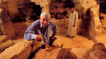 خرافات غير مثبتة في الأدلة الأثرية: تعليق زاهي حواس حول الزئبق الأحمر