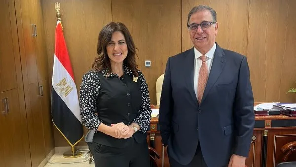 دينا عبد الكريم لنائب وزير الخارجية: نهدف إلى شراكات مثمرة واستثمارات مباشرة. دينا عبد الكريم لنائب وزير الخارجية: نهدف إلى شراكات مثمرة واستثمارات مباشرة.