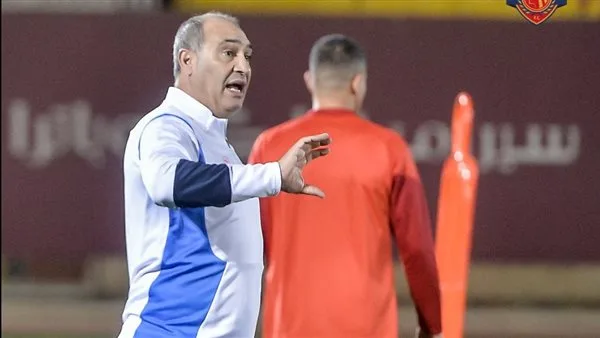 سيراميكا كليوباترا يحتفظ بصدارته ضد البنك الأهلي في نهائي كأس العاصمة المصرية سيراميكا كليوباترا يحتفظ بصدارته ضد البنك الأهلي في نهائي كأس العاصمة المصرية