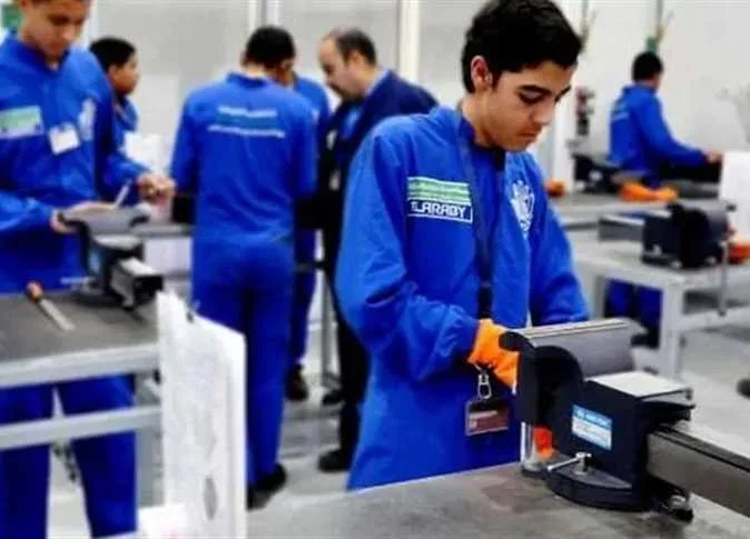 مدرسة السكك الحديدية في الجيزة: اطلع على متطلبات التقديم والمستندات اللازمة (المزيد من التفاصيل) مدرسة السكك الحديدية في الجيزة: اطلع على متطلبات التقديم والمستندات اللازمة (المزيد من التفاصيل)