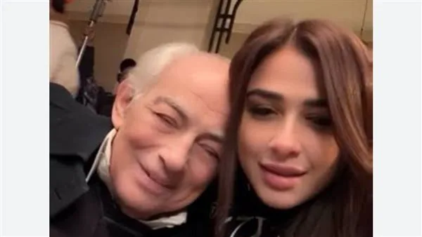 رشوان توفيق: أثناء قراءتي لسورة البقرة شعرت بالنعاس وحلمت بياسمين عبدالعزيز. رشوان توفيق: أثناء قراءتي لسورة البقرة شعرت بالنعاس وحلمت بياسمين عبدالعزيز.