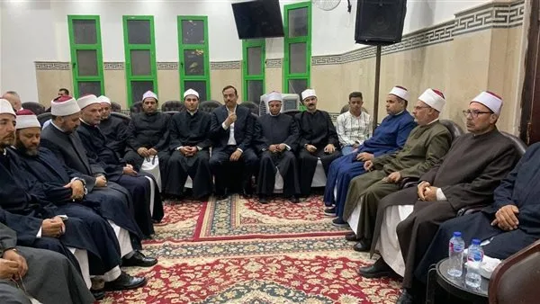 بمبادرة إنسانية.. “منطقة العاشر” تنظم عزاءً عامًا لذكرى شهيد شاحنة البنزين. بمبادرة إنسانية.. “منطقة العاشر” تنظم عزاءً عامًا لذكرى شهيد شاحنة البنزين.