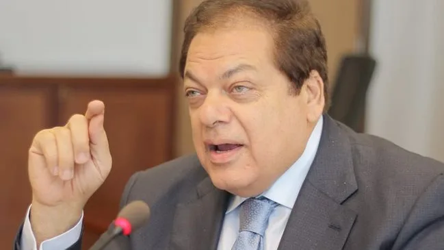 أبو العينين: سعيد بفوز سيراميكا كليوباترا بكأس العاصمة.. ونسعى لتأسيس نادي جديد لرياضات متنوعة أخرى. أبو العينين: سعيد بفوز سيراميكا كليوباترا بكأس العاصمة.. ونسعى لتأسيس نادي جديد لرياضات متنوعة أخرى.