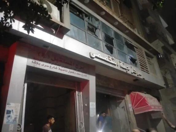 بعد لحظات من التوتر.. عطل في الأوكسجين يتسبب في حريق بمستشفى بالمنيا بعد لحظات من التوتر.. عطل في الأوكسجين يتسبب في حريق بمستشفى بالمنيا