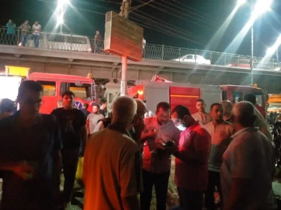 حالتان مصابتا باختناق و11 طفل في المستشفى: تفاصيل السيطرة على حريق في مركز الولادة بالمنيا. حالتان مصابتا باختناق و11 طفل في المستشفى: تفاصيل السيطرة على حريق في مركز الولادة بالمنيا.