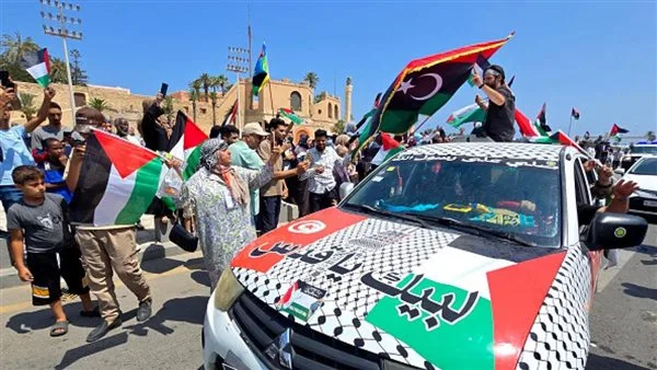 الداخلية الليبية توضح: لم نعلق مسيرة الصمود بل طلبنا مستندات الدخول من مصر. الداخلية الليبية توضح: لم نعلق مسيرة الصمود بل طلبنا مستندات الدخول من مصر.