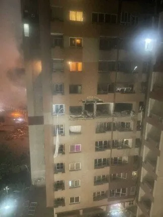 التلفزيون الإيراني: مقتل فريدون عباسي، الرئيس السابق للمنظمة الإيرانية للطاقة النووية التلفزيون الإيراني: مقتل فريدون عباسي، الرئيس السابق للمنظمة الإيرانية للطاقة النووية