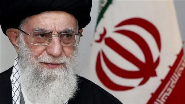 رويترز: الحالة الصحية للمرشد الأعلى جيدة وقد تم إعلامه بالتطورات بعد الاعتداء الإسرائيلي رويترز: الحالة الصحية للمرشد الأعلى جيدة وقد تم إعلامه بالتطورات بعد الاعتداء الإسرائيلي