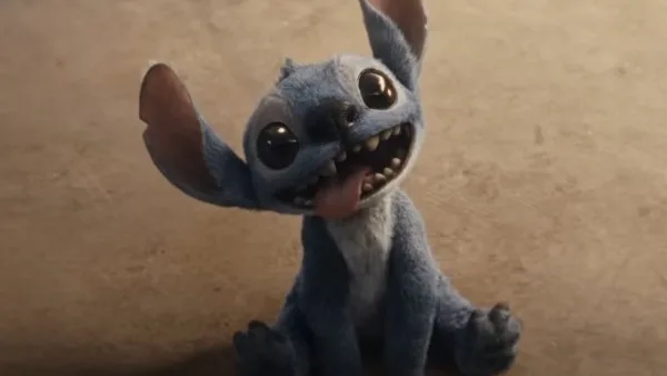 Lilo & Stitch يحافظ على مركزه في شباك التذاكر ويحقق 800 مليون دولار Lilo & Stitch يحافظ على مركزه في شباك التذاكر ويحقق 800 مليون دولار