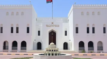 عمان: الهجوم الإسرائيلي على إيران يعيق خيارات الحلول الدبلوماسية.