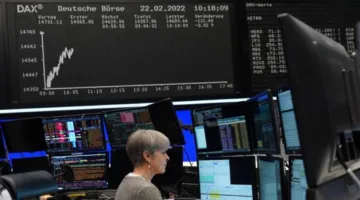 بورصات الأسهم الأوروبية تبدأ تداولاتها بانخفاض عقب الهجمات الإسرائيلية على إيران.
