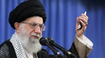 تعيين محمد باكبور قائدًا للحرس الثوري الإيراني واللواء شادماني قائدًا لمقر خاتم الأنبياء المركزي