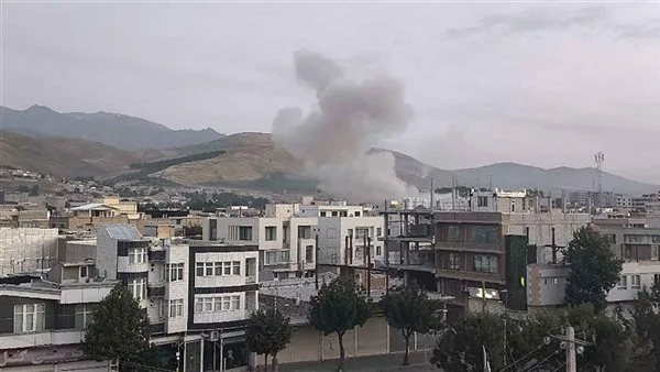 قصف إسرائيلي حديث على مدينة تبريز في شمال غرب إيران قصف إسرائيلي حديث على مدينة تبريز في شمال غرب إيران