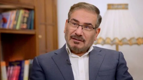تحديث حول الوضع الصحي لشمخاني بعد الهجوم الإسرائيلي تحديث حول الوضع الصحي لشمخاني بعد الهجوم الإسرائيلي