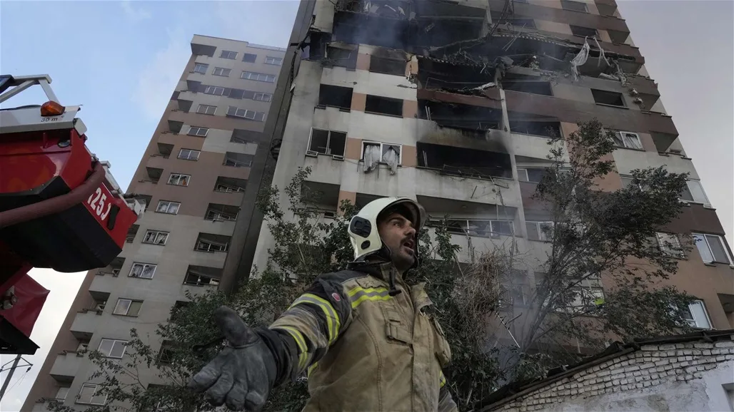 إسرائيل تُعلن عن تصفية قائدَي سلاح الجو في الحرس الثوري وقائد الدفاع الجوي الإيراني. إسرائيل تُعلن عن تصفية قائدَي سلاح الجو في الحرس الثوري وقائد الدفاع الجوي الإيراني.