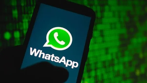 إيران تمنع استخدام تطبيق واتساب بعد القصف الإسرائيلي إيران تمنع استخدام تطبيق واتساب بعد القصف الإسرائيلي