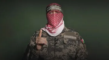 “كتائب القسام” تنعي القادة الإيرانيين “الكبار والشهداء” وتعبر عن تضامنها التام مع طهران في مواجهة العدوان الإسرائيلي، مشددة على أن إسرائيل “تعيش وهماً إذا اعتقدت أن ضرباتها ستضعف جبهات المقاومة”.