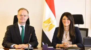 رانيا المشاط تناقش مع سفير المملكة المتحدة في مصر تعزيز الروابط الاقتصادية والاستثمارية