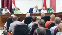 وكيل تعليم بورسعيد يلتقي برؤساء لجان امتحانات الثانوية العامة ويقدم لهم توجيهات هامة