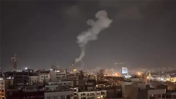 القاهرة الإخبارية: 78 قتيلاً و329 جريحاً نتيجة الهجمات الإسرائيلية على الأحياء السكنية في طهران القاهرة الإخبارية: 78 قتيلاً و329 جريحاً نتيجة الهجمات الإسرائيلية على الأحياء السكنية في طهران