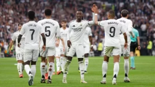 رسميًا… ريال مدريد يكشف عن الصفقة الصيفية الثالثة له. رسميًا… ريال مدريد يكشف عن الصفقة الصيفية الثالثة له.