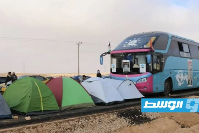 «اللجنة المشتركة»: قافلة الصمود لم تتلق أي رد من سلطات شرق ليبيا حتى الآن «اللجنة المشتركة»: قافلة الصمود لم تتلق أي رد من سلطات شرق ليبيا حتى الآن