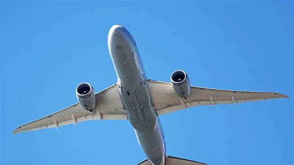 هبوط طارئ لطائرة ركاب هندية بسبب تهديد بوجود قنبلة على متنها هبوط طارئ لطائرة ركاب هندية بسبب تهديد بوجود قنبلة على متنها