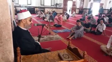 أوقاف بورسعيد تعيد تفعيل مقارئ القرآن ومجالس الصلاة على النبي في عدد من المساجد بعد أداء صلاة الجمعة.