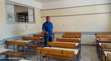 وكيل وزارة التعليم بدمياط يقوم بجولة تفقدية لاستعدادات لجان امتحانات الثانوية العامة.
