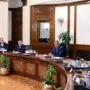 عاجل.. رئيس الوزراء يراقب خطة ضمان تخزين كافٍ من المواد البترولية والغاز الطبيعي