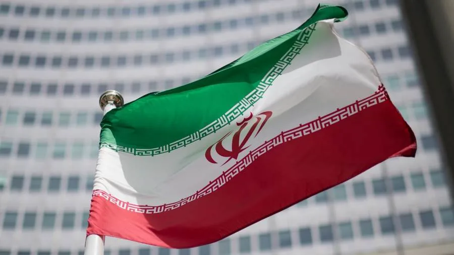 إيران تطلب استدعاء السفيرة السويسرية احتجاجًا على الهجوم الإسرائيلي إيران تطلب استدعاء السفيرة السويسرية احتجاجًا على الهجوم الإسرائيلي