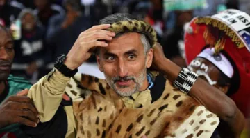 خوسيه ريبيرو – من “السباك” إلى الفيلسوف: مسيرة مدرب شجاع استوعب جوهر القارة الإفريقية