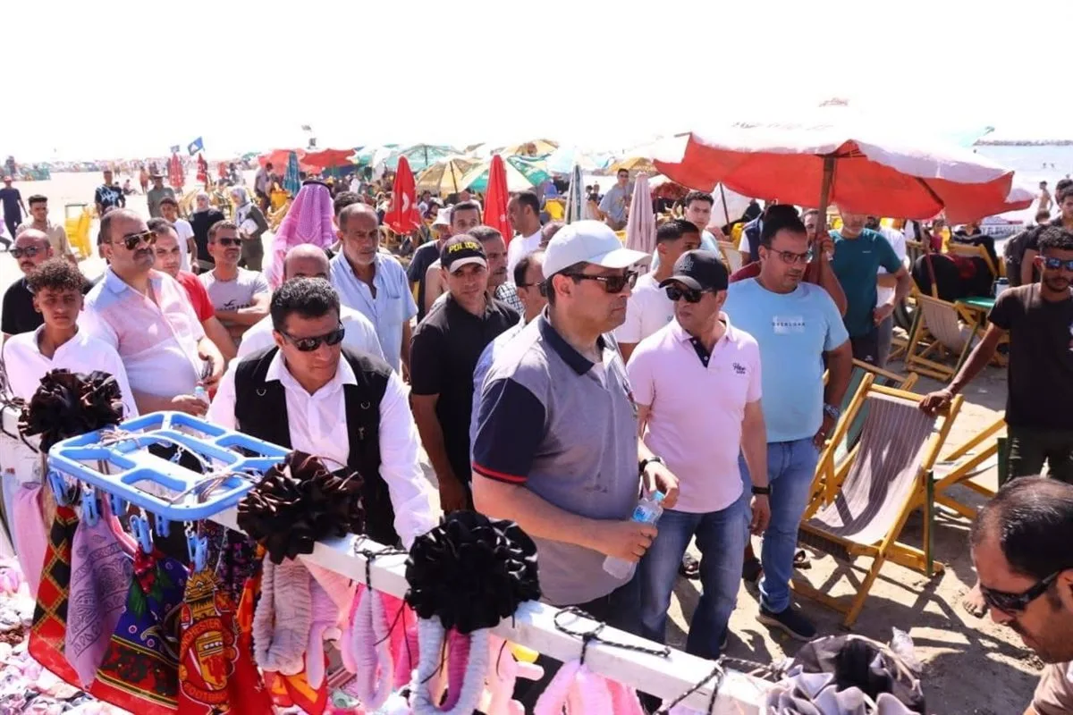 محافظ دمياط يقوم بجولة على شواطئ رأس البر (صور) محافظ دمياط يقوم بجولة على شواطئ رأس البر (صور)