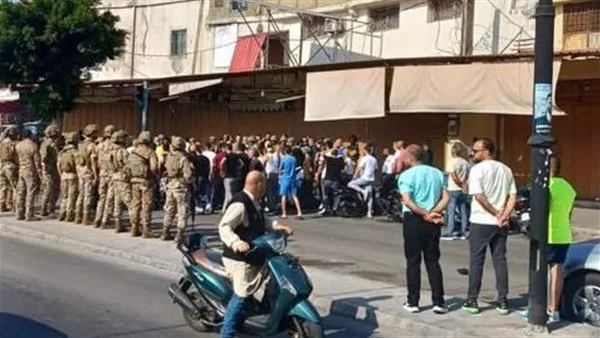 الجيش يقبض على عناصر متورطة في حادثة إطلاق نار الجيش يقبض على عناصر متورطة في حادثة إطلاق نار