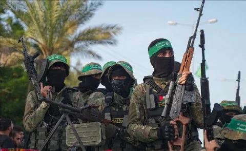 القسام وسرايا القدس تعلنان عن قتل جنود إسرائيليين واستهداف مركبات عسكرية في شمال وجنوب غزة. القسام وسرايا القدس تعلنان عن قتل جنود إسرائيليين واستهداف مركبات عسكرية في شمال وجنوب غزة.