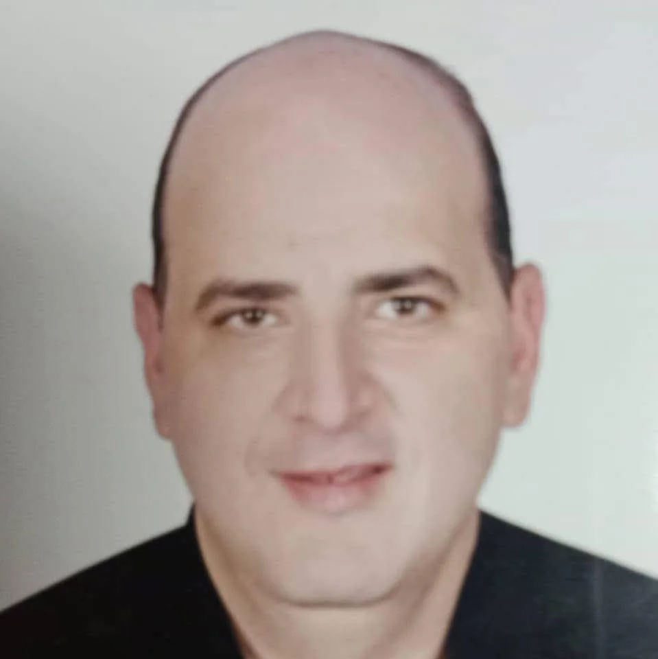 لحظة إنسانية.. طبيبان يهبان لإنقاذ امرأة وطفلها من حريق في مركز طبي بالمنيا لحظة إنسانية.. طبيبان يهبان لإنقاذ امرأة وطفلها من حريق في مركز طبي بالمنيا