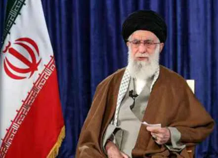 المرشد الأعلى علي خامنئي سيلقي خطابًا أمام الشعب الإيراني بعد الاعتداء الإسرائيلي. المرشد الأعلى علي خامنئي سيلقي خطابًا أمام الشعب الإيراني بعد الاعتداء الإسرائيلي.
