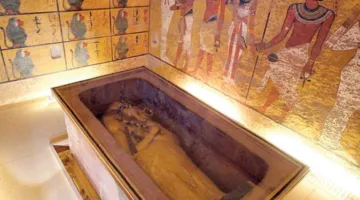 هل ستُنقل مومياء الملك “توت عنخ آمون” إلى المتحف المصري الكبير مع باقي مقتنياته؟