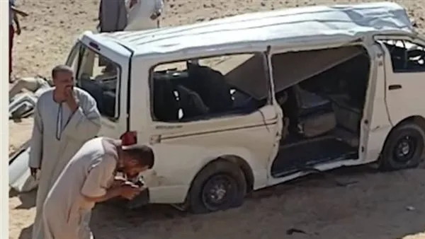 حزن يعم المنيا إثر وفاة زوجين وإصابة آخرين نتيجة انقلاب ميكروباص