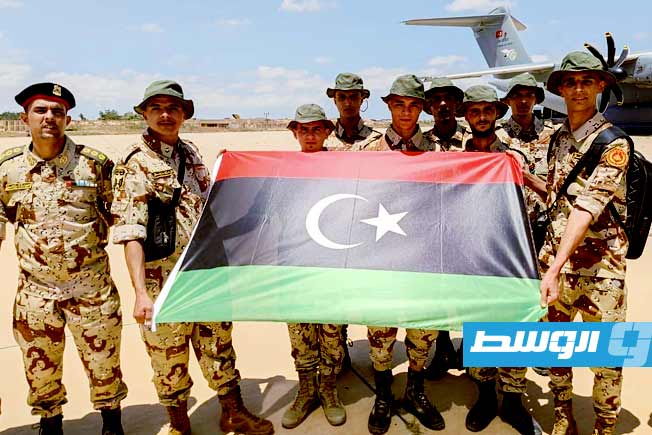 جانب من التدريب العسكري لعناصر اللواء «53 مشاة مستقل» في تركيا. (رئاسة الأركان العامة)