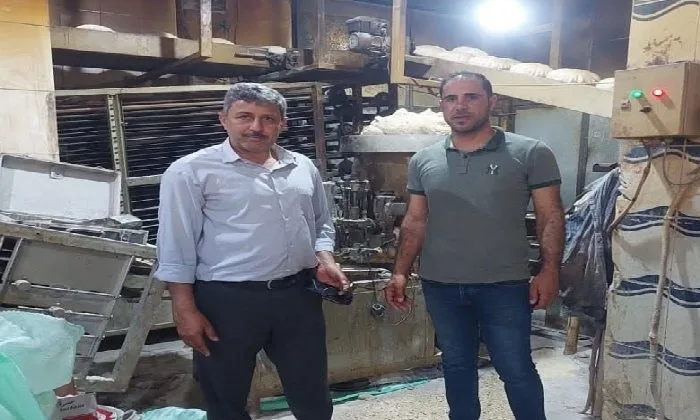 إلقاء القبض على أصحاب 8 مخابز لتهريب 4.3 أطنان من الدقيق المدعوم إلى السوق السوداء في محمية البحيرة إلقاء القبض على أصحاب 8 مخابز لتهريب 4.3 أطنان من الدقيق المدعوم إلى السوق السوداء في محمية البحيرة