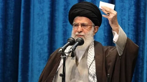 خامنيئي: إسرائيل هي من بدأت الهجمات والحرب، ولن نسمح بتنفيذ هجمات متبادلة.