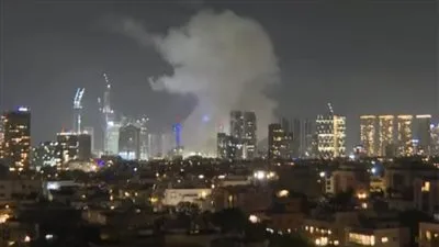 طهران ترد: إيران تطلق 100 صاروخ تجاه إسرائيل وسط انطلاق صفارات الإنذار في تل أبيب